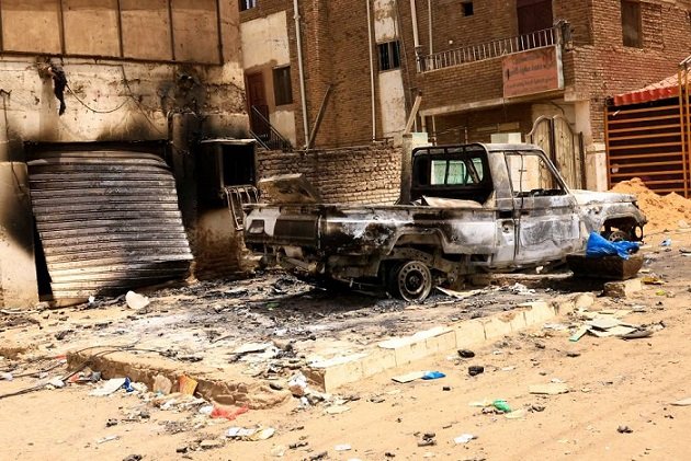 النيابة في السودان تقيد بلاغات جنائية ضد 200 من الدعم السريع وقناة عربية ونشرة حمراء عبر الإنتربول وكشف إنتهاكات خطيرة