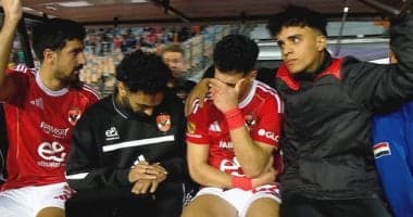 طبيب الأهلى: إمام عاشور تعرض لكدمة شديدة فى الركبة طبيب الأهلى: إمام عاشور تعرض لكدمة شديدة فى الركبة