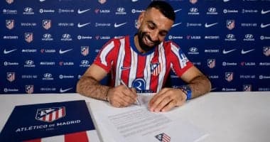 صورة أثارت ضجة.. هل وقع محمد صلاح لأتلتيكو مدريد صورة أثارت ضجة.. هل وقع محمد صلاح لأتلتيكو مدريد