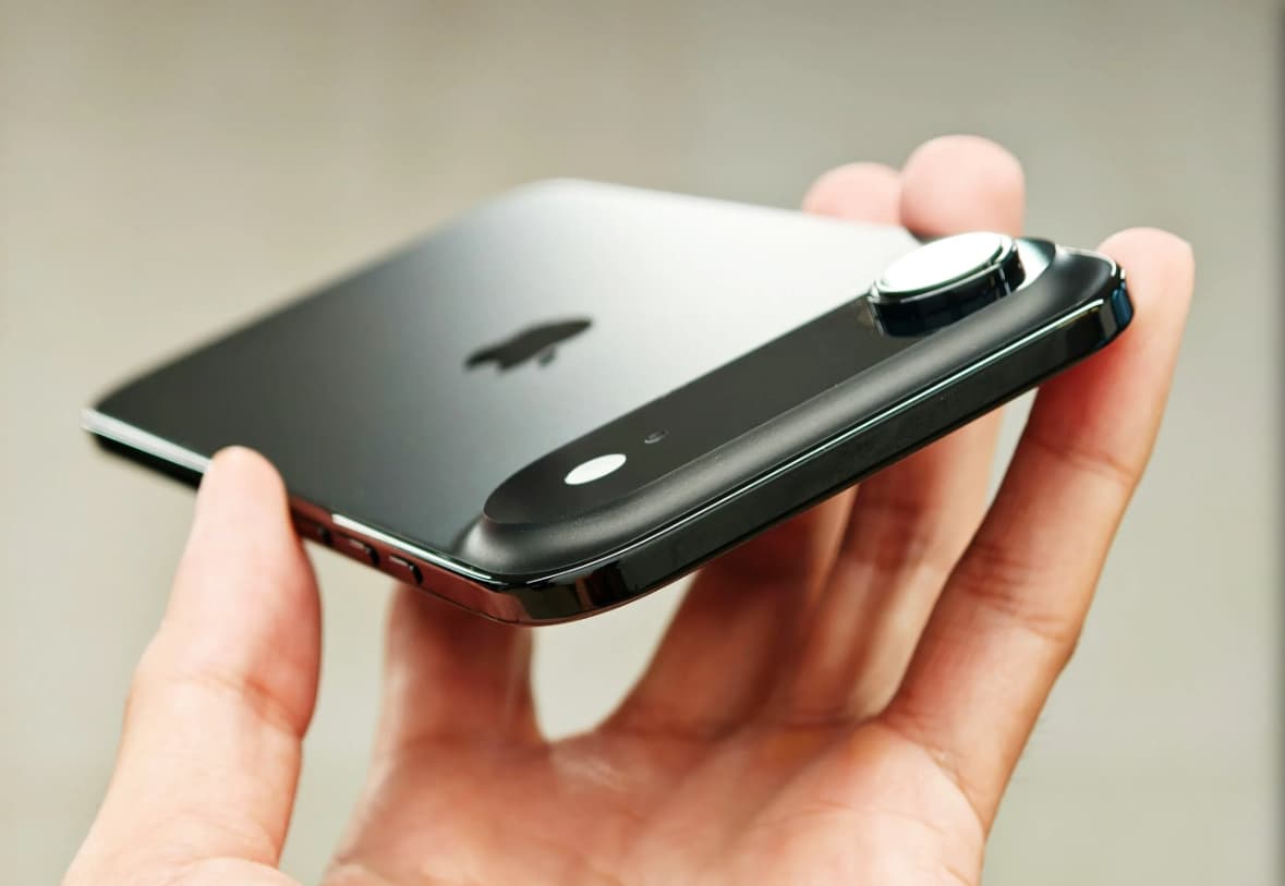 iPhone Air يتفوق على iPhone 16 Plus في المبيعات لكنه لا يحقق نجاحا متوقعا iPhone Air يتفوق على iPhone 16 Plus في المبيعات لكنه لا يحقق نجاحا متوقعا
