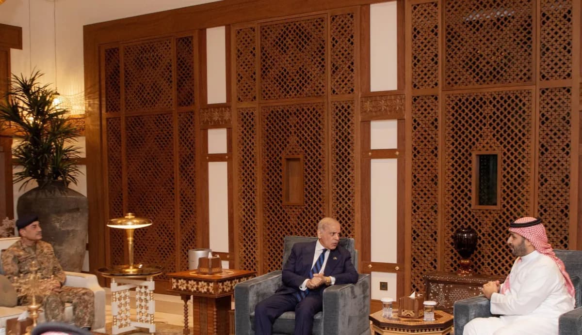 سعي سعودي نحو تعزيز الجهود الباكستانية للتهدئة سعي سعودي نحو تعزيز الجهود الباكستانية للتهدئة