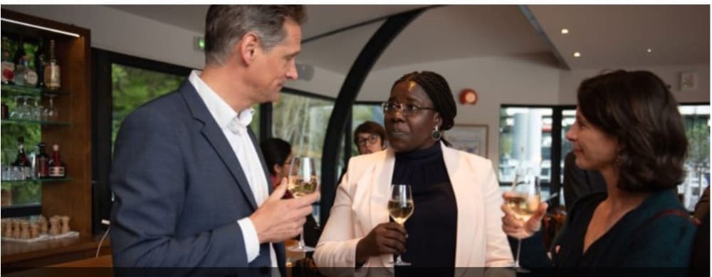 أوغندا تروّج لنفسها أوروبياً عبر وثائقي فرنسي أوغندا تروّج لنفسها أوروبياً عبر وثائقي فرنسي