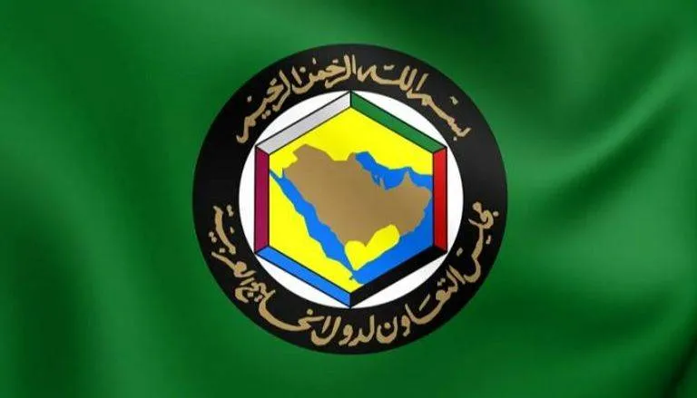 تضامن خليجي مع الإمارات في كل ما تتخذه من إجراءات لحماية أمنها تضامن خليجي مع الإمارات في كل ما تتخذه من إجراءات لحماية أمنها