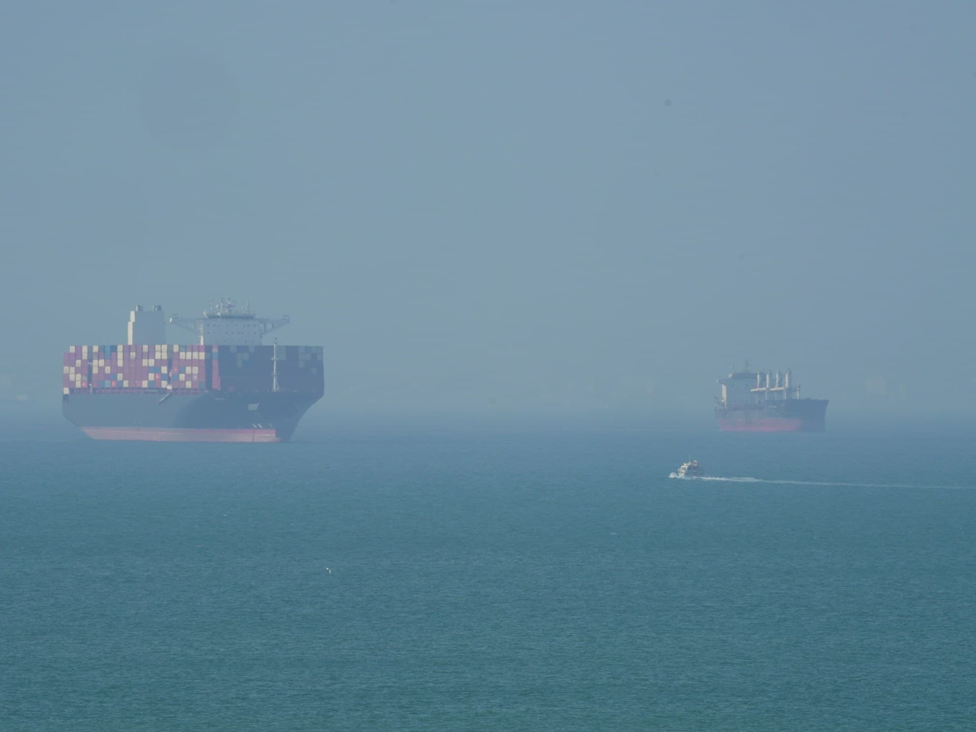 حرب إيران مباشر.. تصعيد إسرائيلي بلبنان وترقب لمقترح إيراني جديد حرب إيران مباشر.. تصعيد إسرائيلي بلبنان وترقب لمقترح إيراني جديد