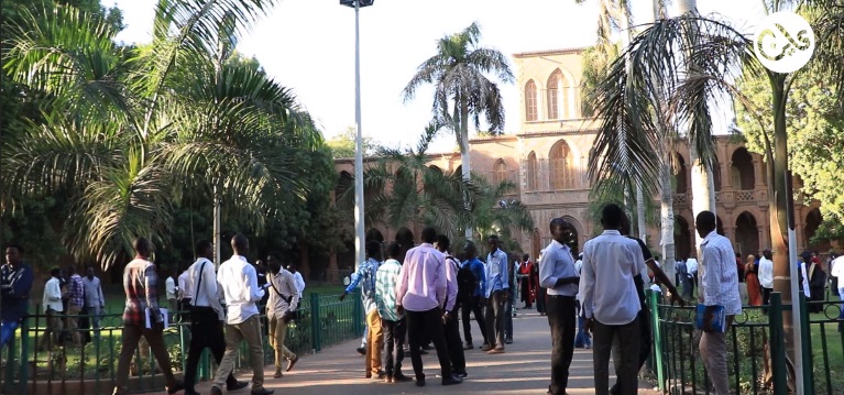 مخاطر أمنية وتكاليف باهظة.. محنة طلاب الجامعات السودانية