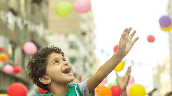 مركز الفلك الدولي يكشف مفاجأة حول عيد الفطر في عدة دول