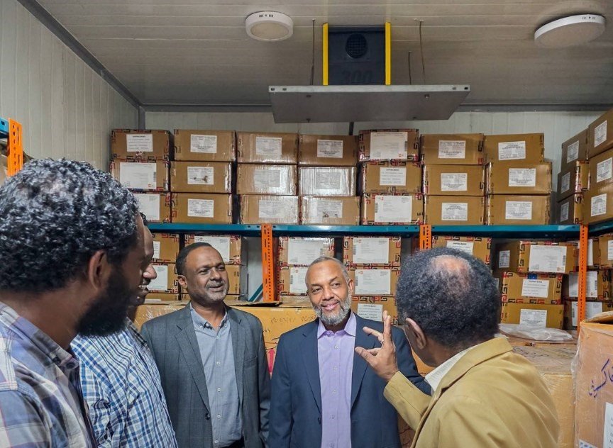 وزير الصحة السوداني يكشف موقف الدواء مع حرب الخليج وعودة الكهرباء لصندوق الإمدادت الطبية بالخرطوم