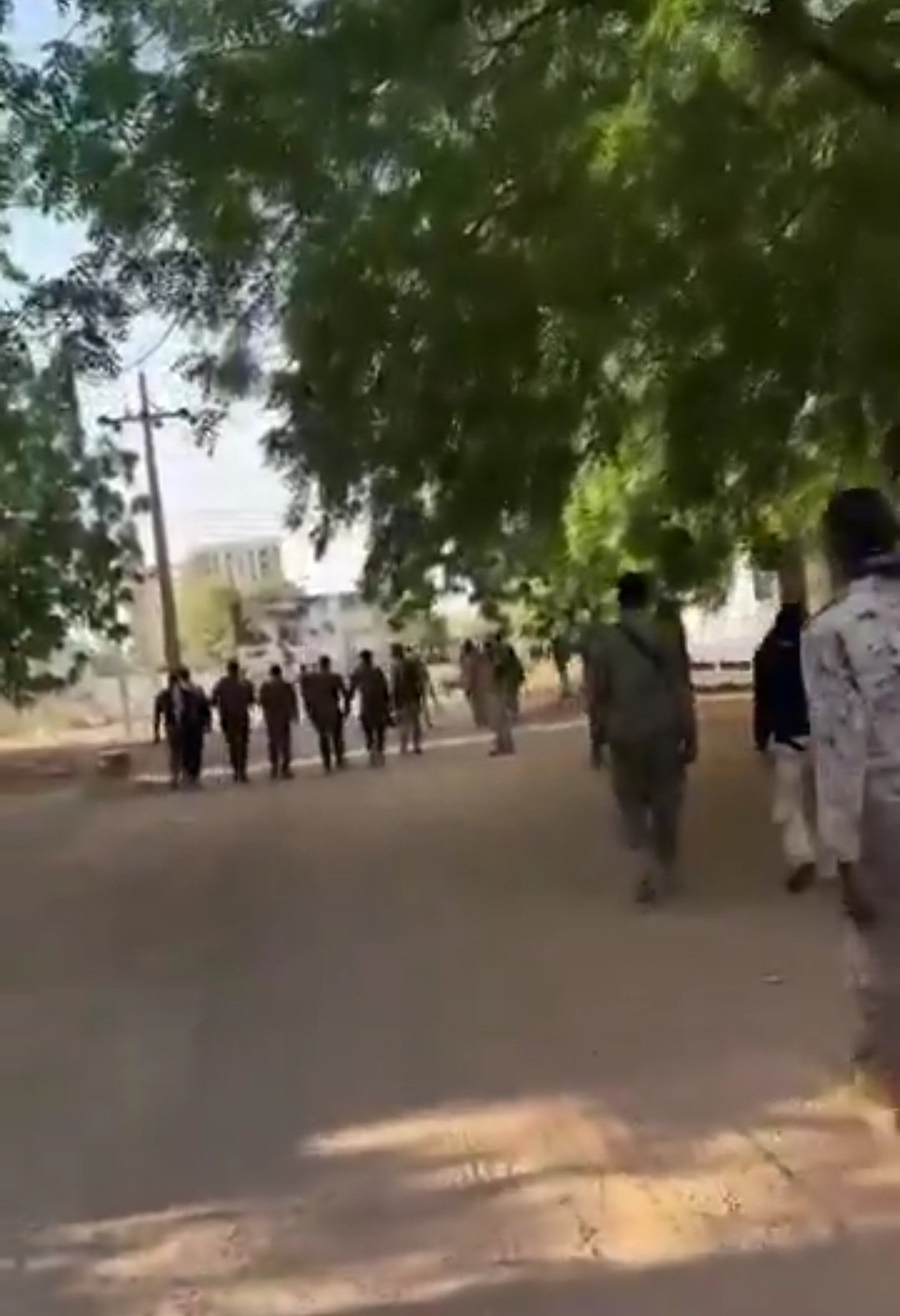 عاجل .. الجيش السوداني وقوات العمل الخاص تنتشر داخل الصالحة في أم درمان وانتهاء مخاوف التدوينفيديو020 عاجل .. الجيش السوداني وقوات العمل الخاص تنتشر داخل الصالحة في أم درمان وانتهاء مخاوف التدوينفيديو