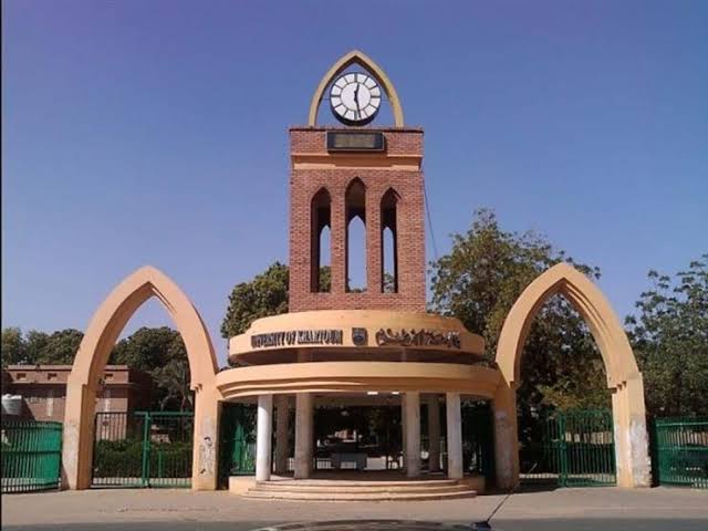 جامعة الخرطوم تحذر السودانيين بمصر