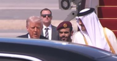 أمير قطر يستقبل الرئيس الأمريكى ترامب فى مستهل زيارته للدوحة
