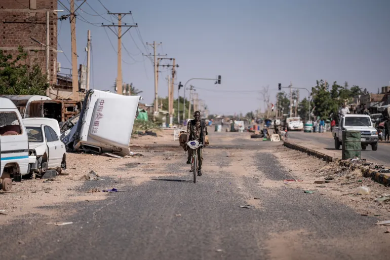 السودان: حسم فوضى مظاهر عسكرية..حملة أمنية وقرارات مهمة020 السودان: حسم فوضى مظاهر عسكرية..حملة أمنية وقرارات مهمة