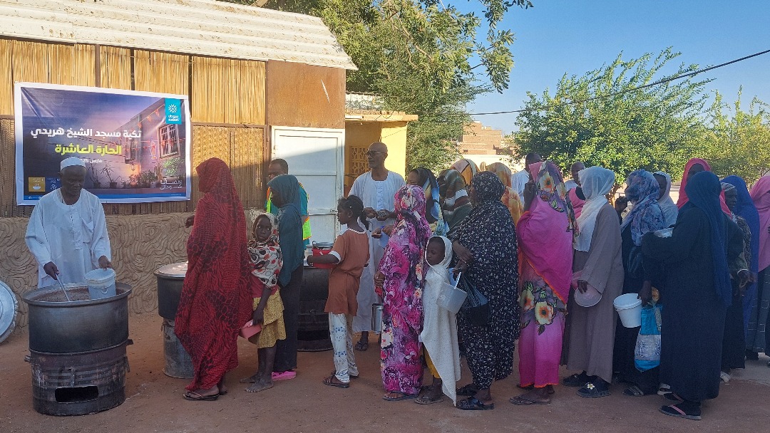 سوداني.. مع المجتمع في رمضان وكل حين: دعم التكايا لإحياء قيم التكافل