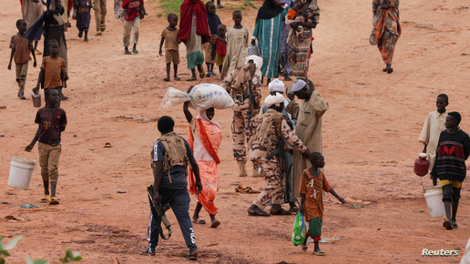 آلاف اللاجئين يفرون من السودان صوب الجنوب