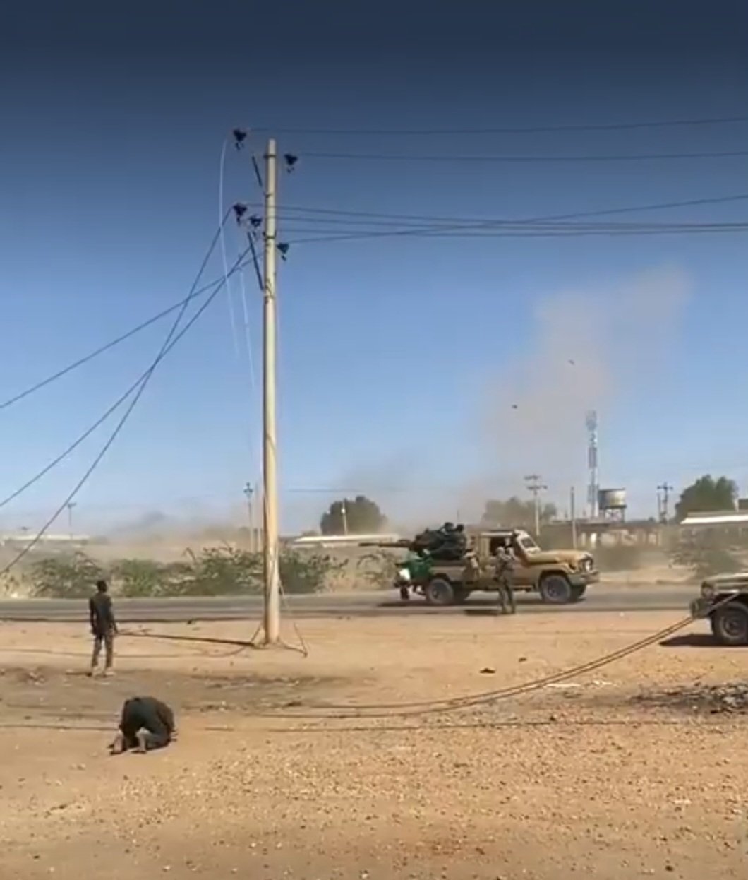 قوة هاربة تقع في كمين الجيش السوداني020 قوة هاربة تقع في كمين الجيش السوداني