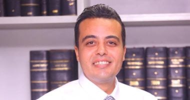 وزير الشئون النيابية يهنئ محمد السيد الشاذلى بفوزه بعضوية مجلس نقابة الصحفيين