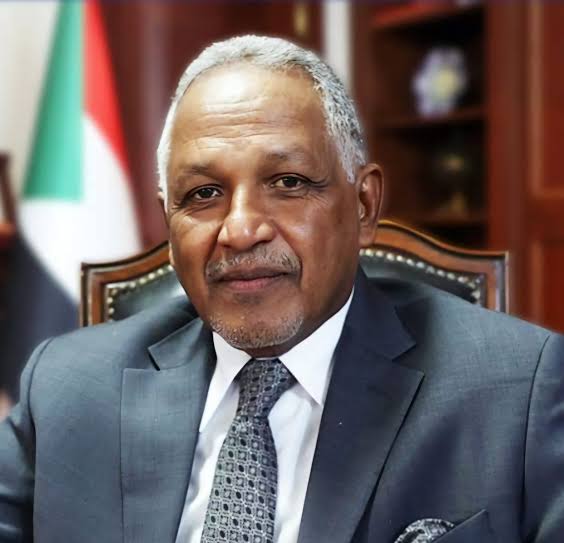 أول مهمة خارجية لرئيس وزراء السودان.. إلى أين020 أول مهمة خارجية لرئيس وزراء السودان.. إلى أين