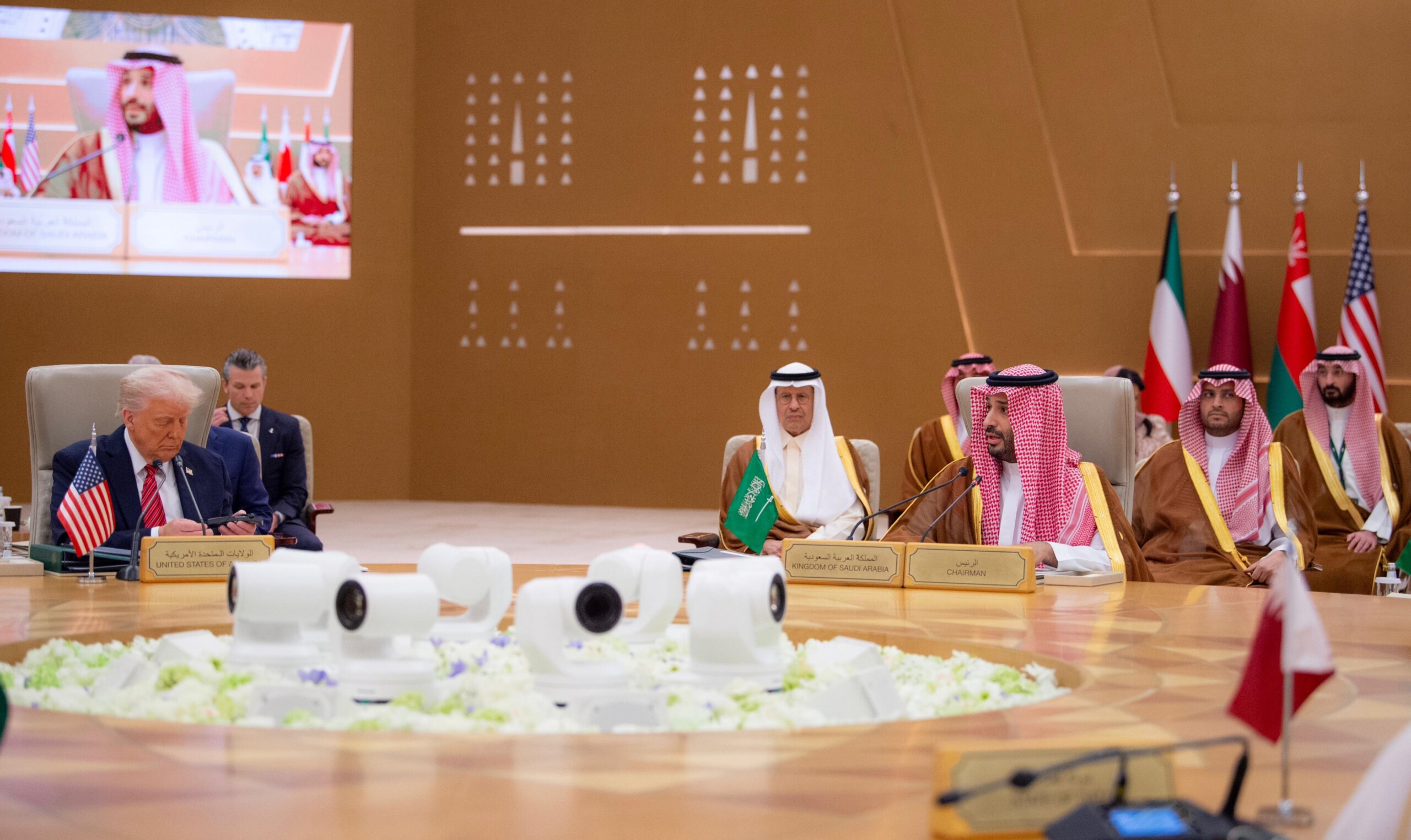 تعهدات سعودية أمريكية بشأن السودان.. و33 منظمة تدعو ترمب للضغط على دول الخليج020 تعهدات سعودية أمريكية بشأن السودان.. و33 منظمة تدعو ترمب للضغط على دول الخليج