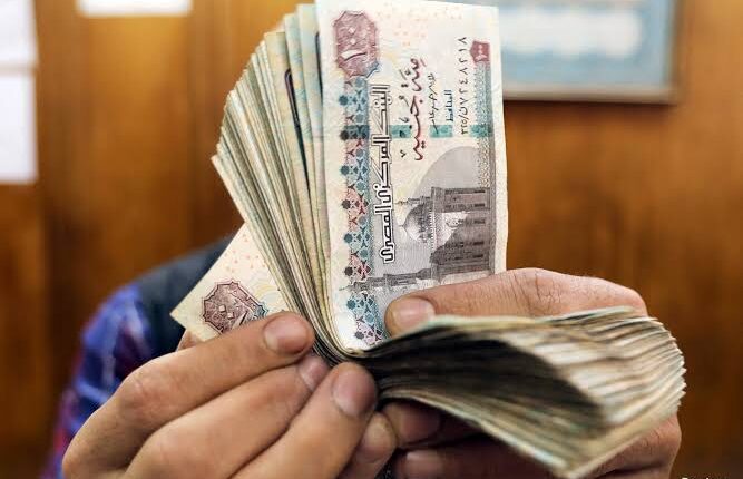 متأثرا باحداث اليوم .. انهيار في سعر الجنيه المصري مقابل السوداني