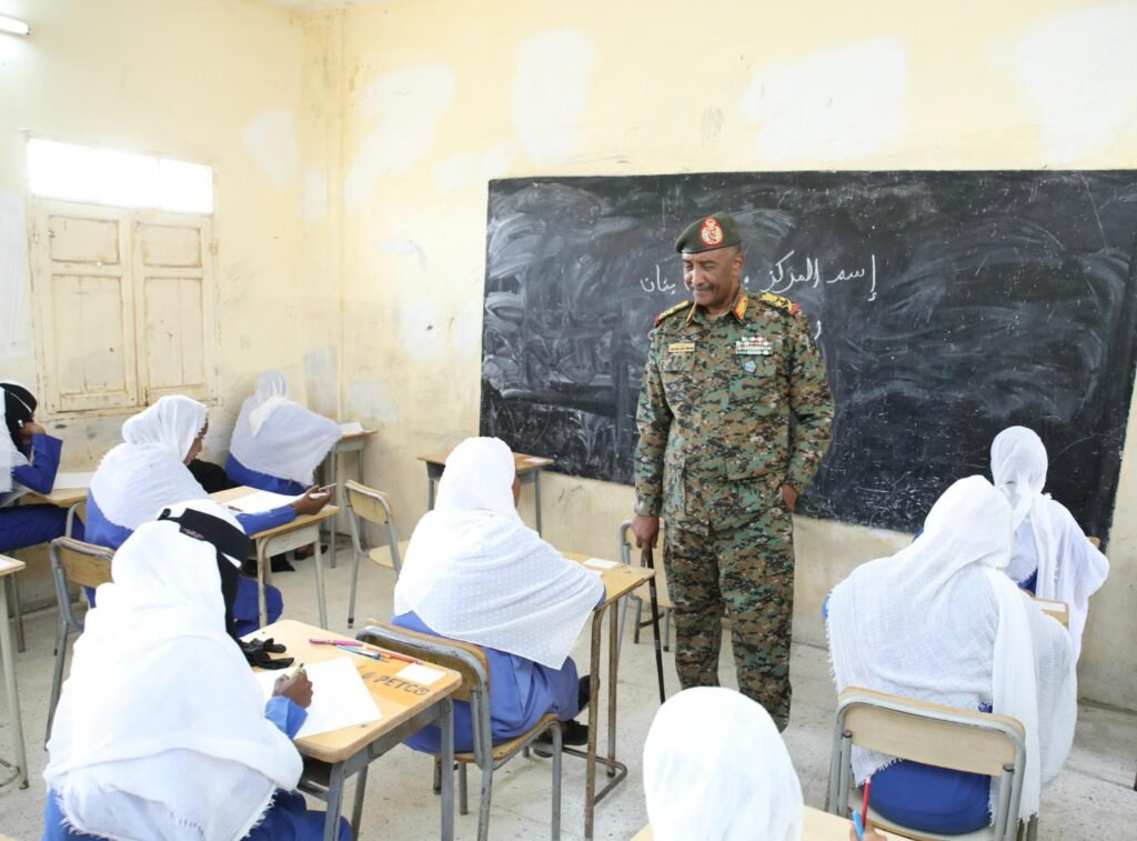 الكشف عن مفارقات كبيرة في أعداد طلاب الشهادة السودانية الناجحين والغائبين والقادمين من تشاد للجلوس للامتحان020 الكشف عن مفارقات كبيرة في أعداد طلاب الشهادة السودانية الناجحين والغائبين والقادمين من تشاد للجلوس للامتحان
