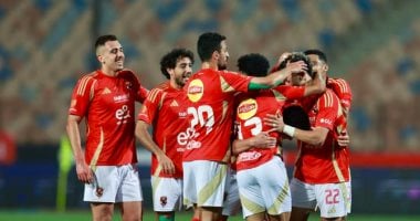 الأهلي يجهز كشف مكافآت الدوري بعد الفوز باللقب 45020 الأهلي يجهز كشف مكافآت الدوري بعد الفوز باللقب 45