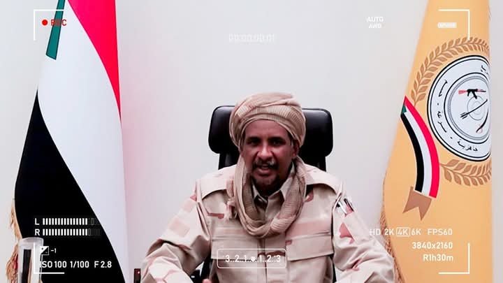 قائد في الجيش السوداني: لا جديد بخطاب حميدتي غير ربطة الكدمول