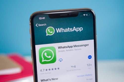 WhatsApp يسهل إضافة وإدارة جهات الاتصال