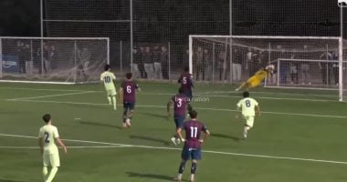 حمزة عبد الكريم يتألق مع شباب برشلونة ويسجل هدفا فى ظهوره الأول.. فيديو