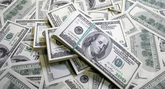 تراجع مفاجئ في أسعار الدولار الجمركي020 تراجع مفاجئ في أسعار الدولار الجمركي