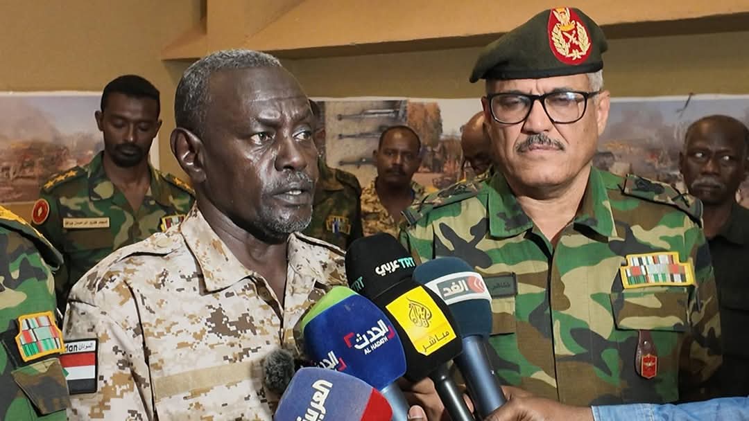 والي الخرطوم يقدم التهاني الانتصارات في جنوب أمدرمان والعبور من جبل أولياء لتمشيط قرى الجموعية020 والي الخرطوم يقدم التهاني الانتصارات في جنوب أمدرمان والعبور من جبل أولياء لتمشيط قرى الجموعية
