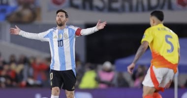 تعادل الأرجنتين ضد كولومبيا 11 وليو ميسي لا يكمل المباراة.. فيديو020 تعادل الأرجنتين ضد كولومبيا 11 وليو ميسي لا يكمل المباراة.. فيديو