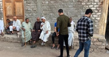 قرية البطل خالد تتشح بالسواد فى انتظار جثمان شهيد الشهامة بالدقهلية.. فيديو020 قرية البطل خالد تتشح بالسواد فى انتظار جثمان شهيد الشهامة بالدقهلية.. فيديو