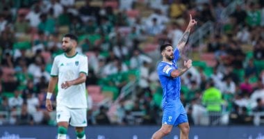 كلاسيكو ناري بين الهلال والأهلي في الدوري السعودي