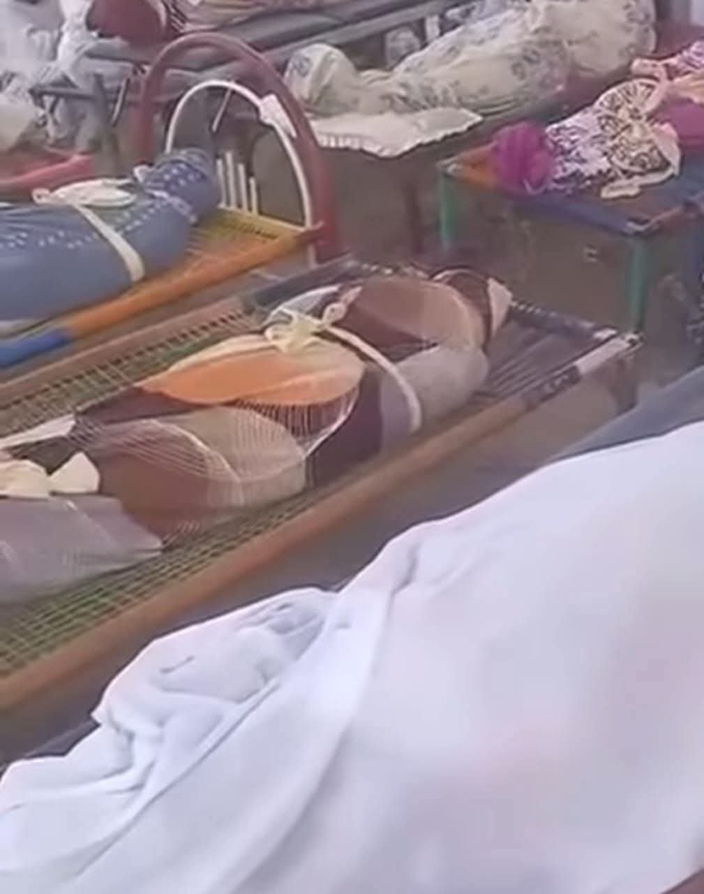 الدعم السريع ترتكب مجزرة في شكيري..مسيرة تقتل 17 مدنيا بينهم طلاب مدرسة وكادر طبي والحكومة توجه مطالبة عاجلة