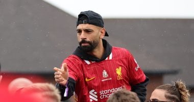 بسبب إلغاء حوار تلفزيونى مع محمد صلاح.. بي بي سي تتعرض لانتقادات حادة