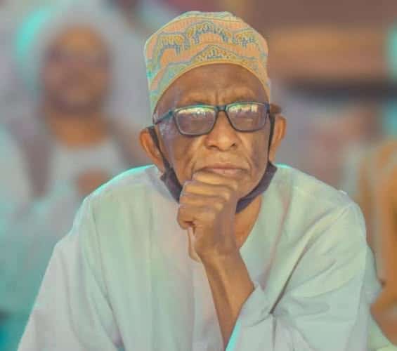 إطلاق سراح الإعلامي عبد الجليل بعد احتجازه020 إطلاق سراح الإعلامي عبد الجليل بعد احتجازه
