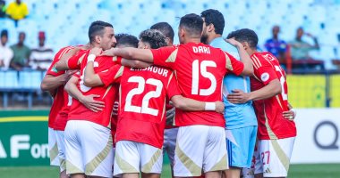 عودة أكرم توفيق واستبعاد الساعى من قائمة الأهلي لمباراة المصرى فى الدورى020 عودة أكرم توفيق واستبعاد الساعى من قائمة الأهلي لمباراة المصرى فى الدورى