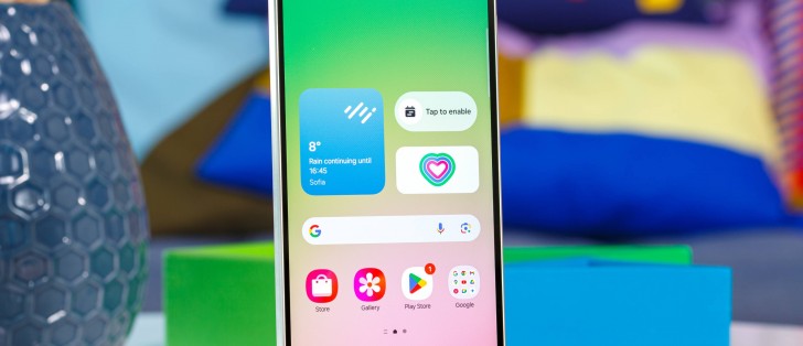 بدء اعتماد سامسونج على شاشات صينية لهواتفها المتوسطة لخفض التكاليف