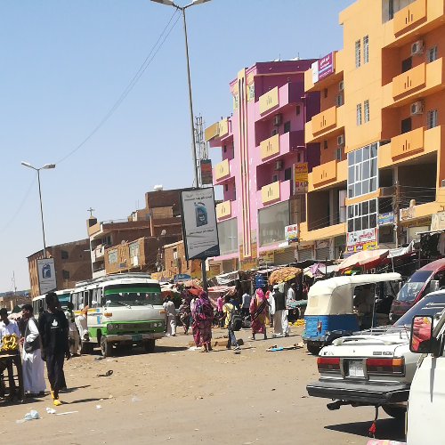 مصدر حكومي لعزة  : ترتيبات لإفتتاح مرافق بـ بحري ونقل مسؤولين حكوميين للمدينة