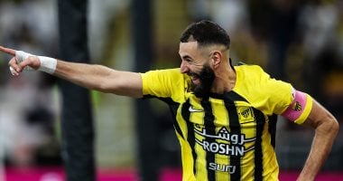 الهلال ضد الاتحاد.. بنزيما يفتتح التسجيل فى كلاسيكو كأس الملك فيديو