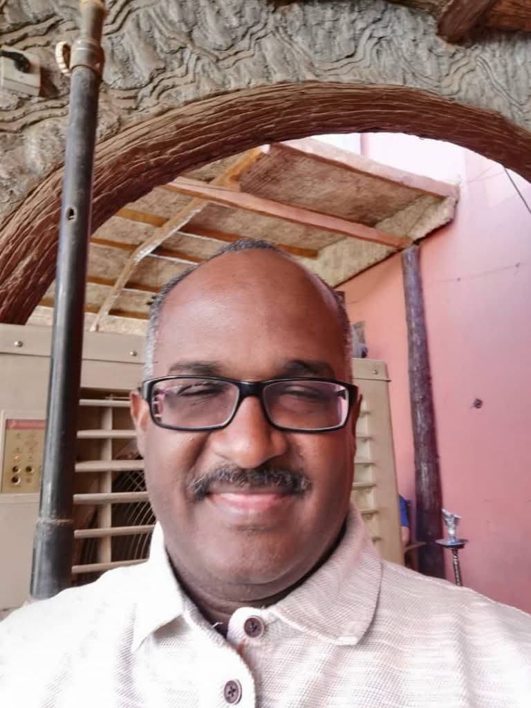 مزاد الصمغ المنهوب.. فارس النور يبيع السودان بالأسواق العالمية020 مزاد الصمغ المنهوب.. فارس النور يبيع السودان بالأسواق العالمية