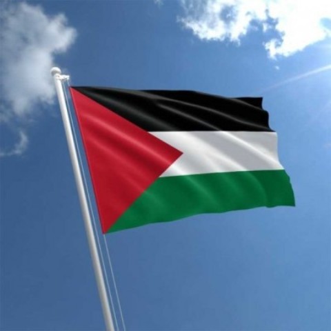 البرهان يتلقى برقية تهنئة من رئيس دولة فلسطين