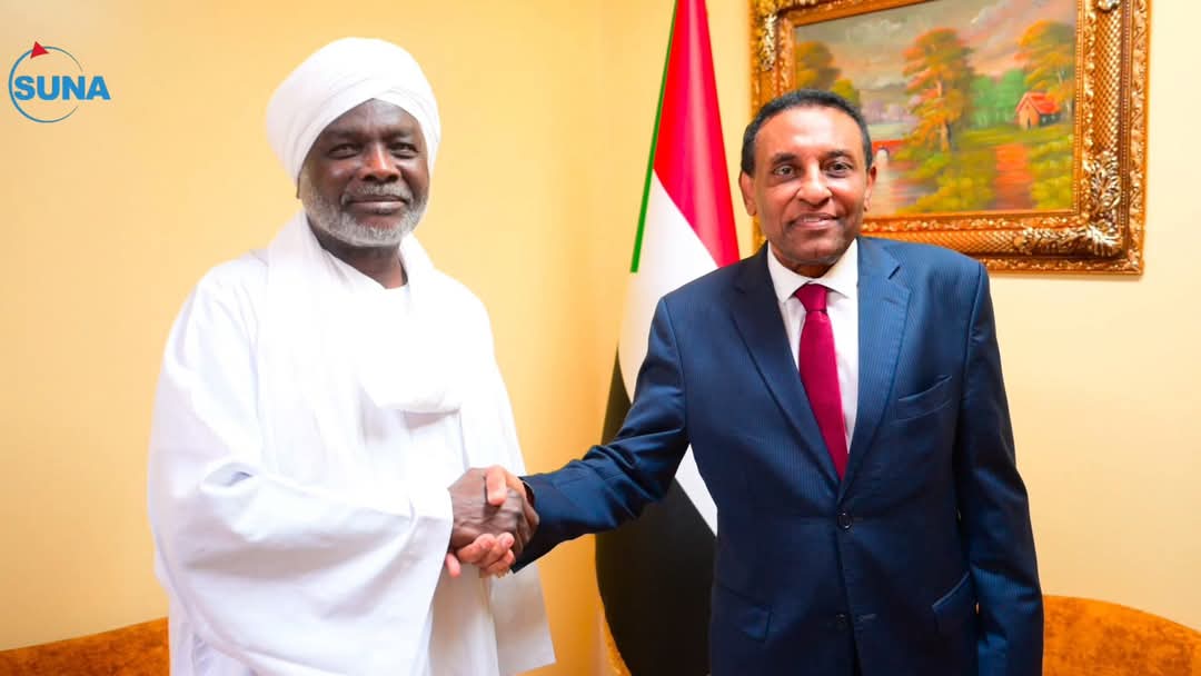 عقب لقاء كامل ادريس.. ماذا قال د.جبريل ابراهيم : التشكيل الوزاري المرتقب020 عقب لقاء كامل ادريس.. ماذا قال د.جبريل ابراهيم : التشكيل الوزاري المرتقب