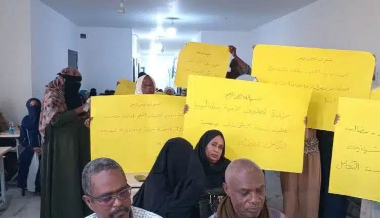 مستقبل 278 طالبا سودانيا في مهب الريح.. مناشدة لإنقاذهم من قبضة الخطر الأمني في طرابلس020 مستقبل 278 طالبا سودانيا في مهب الريح.. مناشدة لإنقاذهم من قبضة الخطر الأمني في طرابلس