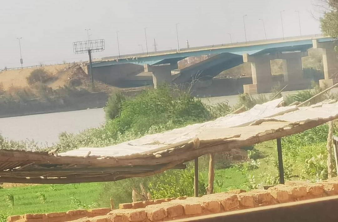 الجيش يتهم الدعم السريع بتدمير الجزء الشرقي لجسر الحلفايا
