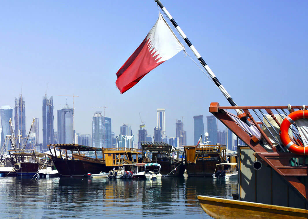 قطر.. متقاعد يفقد 800 ألف ريال لفتحه رابطاً وهمياً