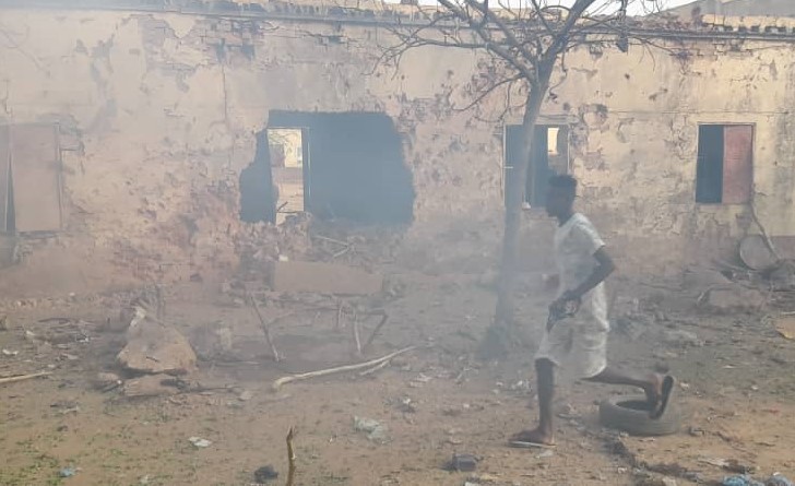 8 قتلى و18 مصاب خلال قصف الدعم السريع لمسجد بالفاشر