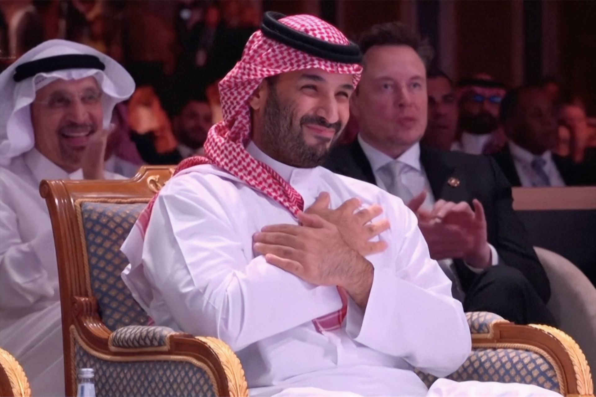 ما مشروع هيومين للذكاء الاصطناعي الذي أطلقه ولي العهد السعودي محمد بن سلمان020 ما مشروع هيومين للذكاء الاصطناعي الذي أطلقه ولي العهد السعودي محمد بن سلمان