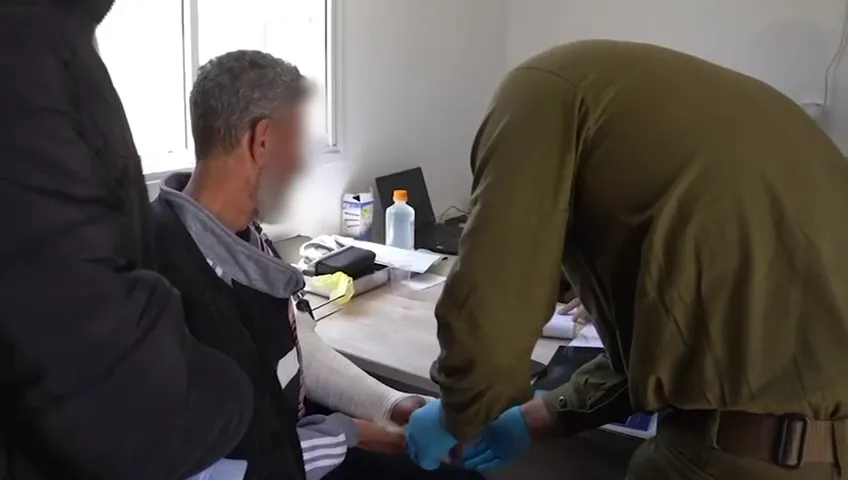 الجيش الإسرائيلي يفتح مستوصفا لمعالجة الدروز في جنوب سوريا020 الجيش الإسرائيلي يفتح مستوصفا لمعالجة الدروز في جنوب سوريا