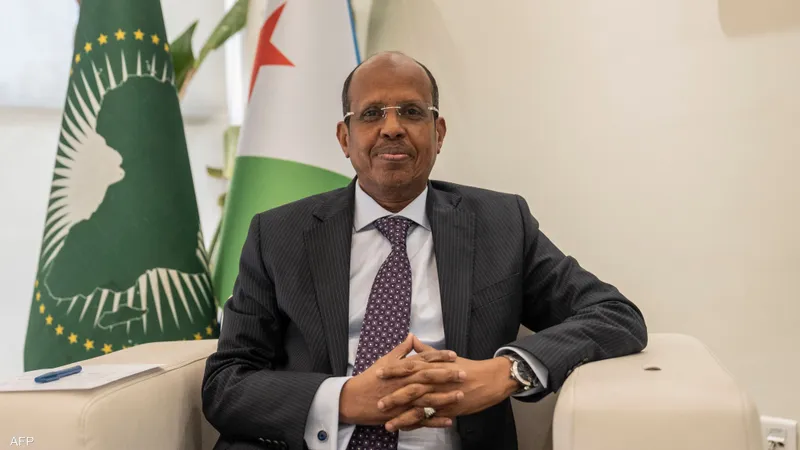 الاتحاد الأفريقي يرفض التدخلات الخارجية في السودان.. و”أوغندا بالعربي” يتابع020 الاتحاد الأفريقي يرفض التدخلات الخارجية في السودان.. و”أوغندا بالعربي” يتابع