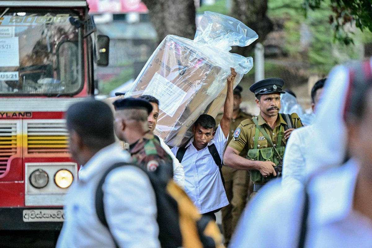 سريلانكا: إعادة فتح المحادثات مع صندوق النقد أكبر تهديد لاقتصاد البلاد